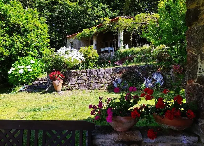 O Lughar Darriba Fogar Natural